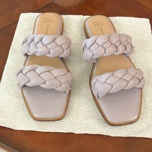 TIME & TRU LIGHT PURPLE SANDALS. SIZE 7. BRAND NEW. NWOT